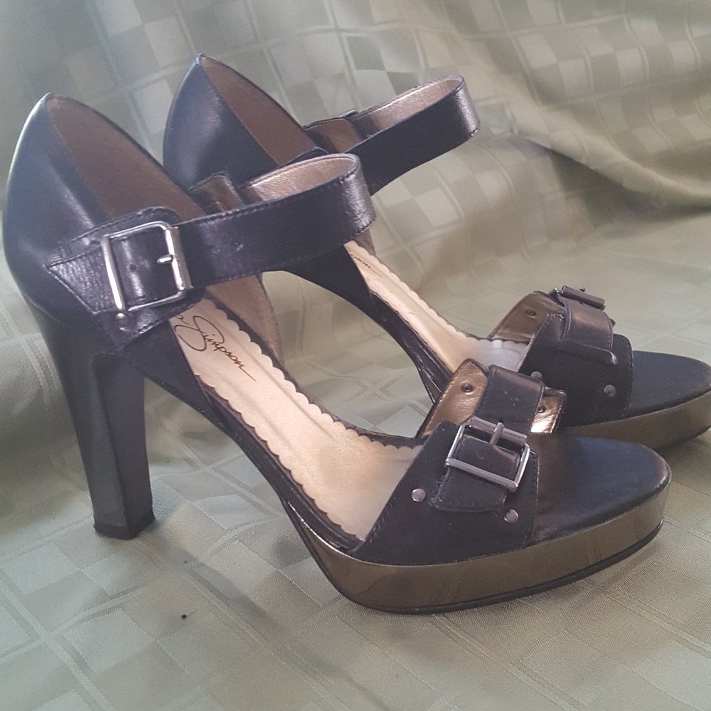 Jessica Simpson heels